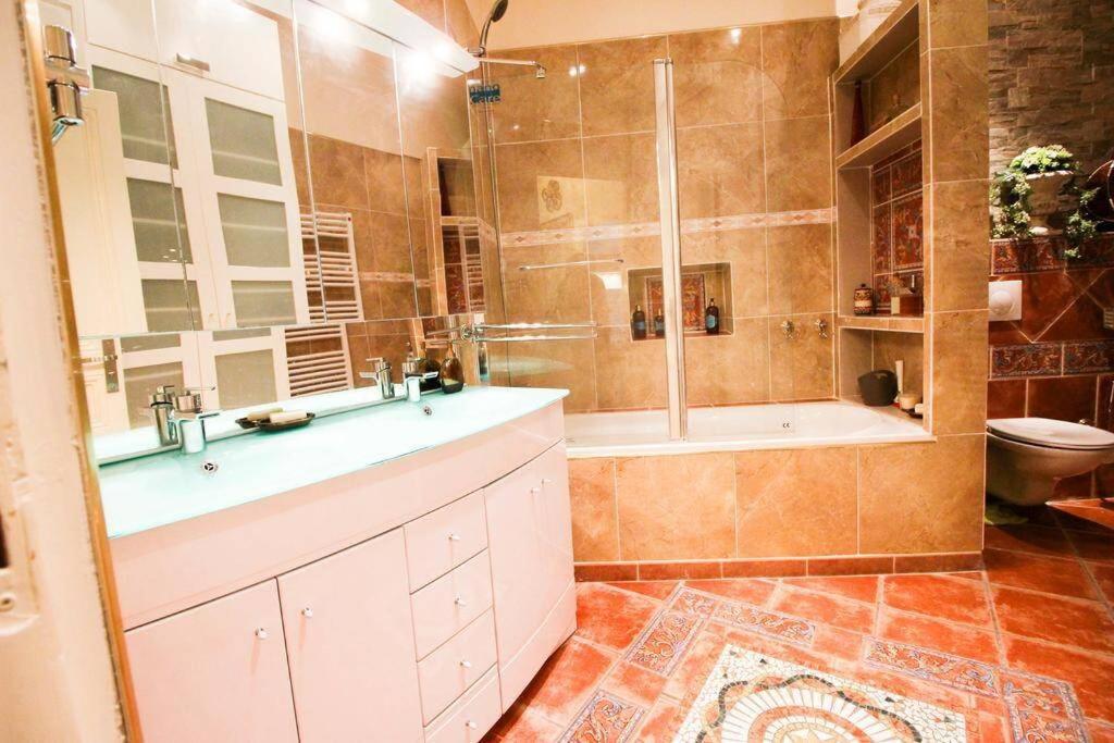 Grand Appartement Pour 4 Personnes/ Cours Lieutaud Μασσαλία Εξωτερικό φωτογραφία